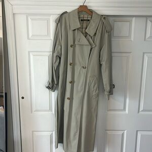 Brooks Brothers, classic rain jacket